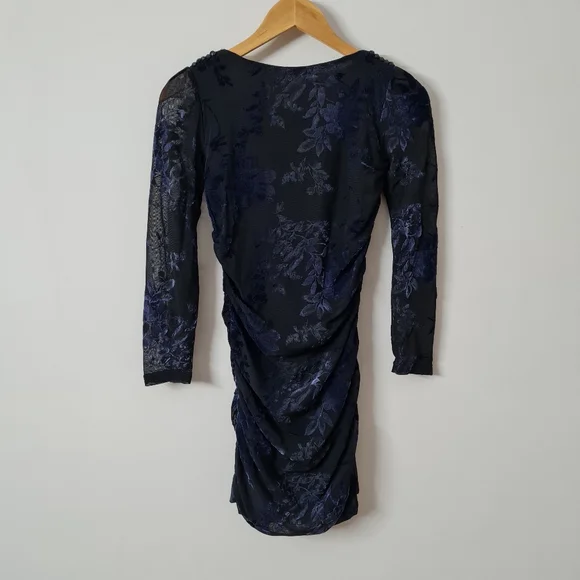 Bodycon Short fitted ruched dress - Picture 5 of 6